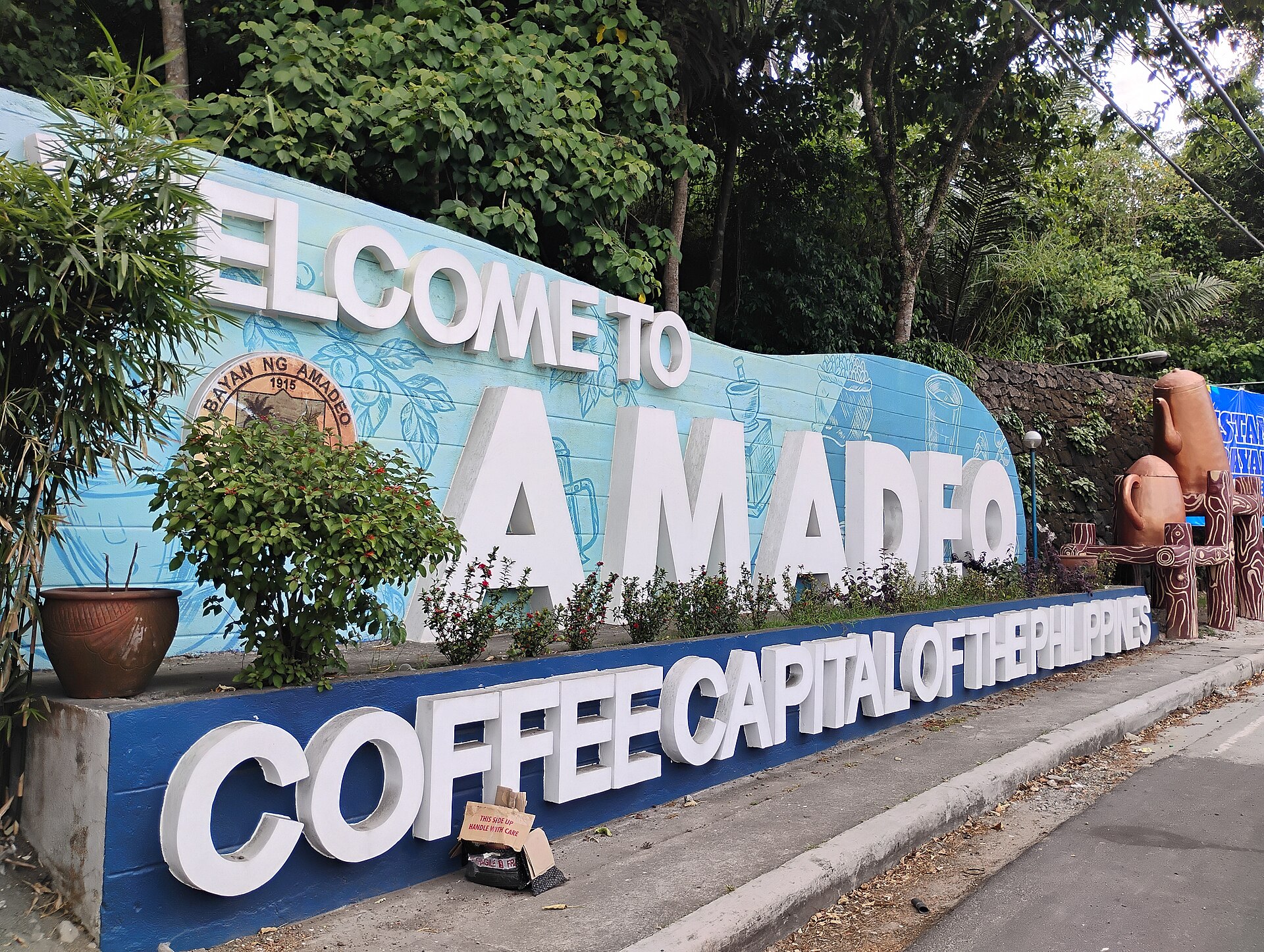 Coffee farms and green hills around Amadeo, Cavite